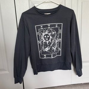graphic long sleeve